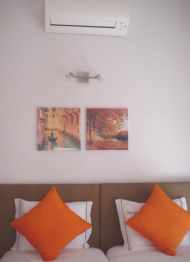 Inn-Chiado Restauradores Prime Suites Lisbon Bagian luar foto