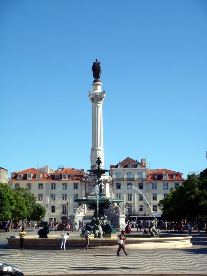 Inn-Chiado Restauradores Prime Suites Lisbon Bagian luar foto
